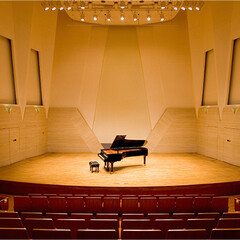 リリスホール画像1