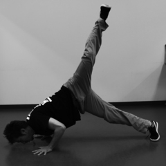 HOW TO STEP 06：TAKKY（TokyoFootWorkz）イメージ