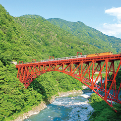 ダンサーは旅するもの：ヨロン島（鹿児島）イメージ