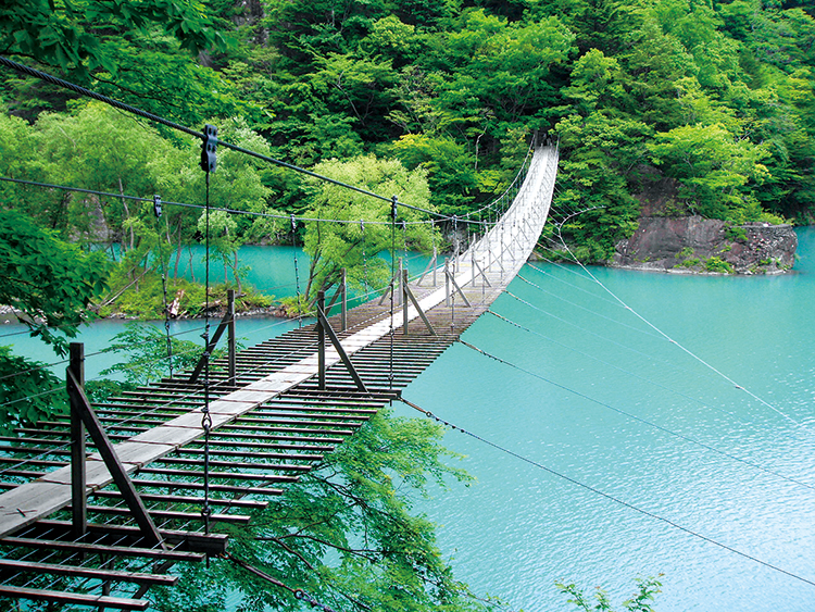 ダンサーは旅するもの：奥大井（静岡）イメージ