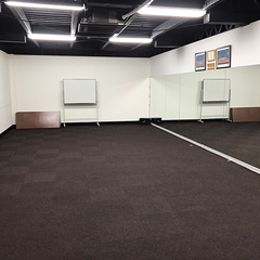 Halau Hula O Ka Moku'Opio O Ka Lani 神戸スタジオ画像1