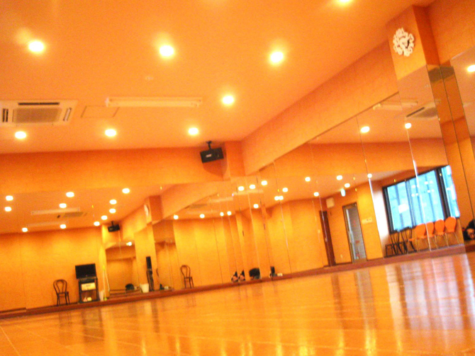 DANCE STUDIO MYSTER 枚方店画像1