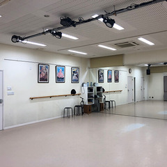 ナオミ ピアッツァ フラメンコ スタジオ画像1