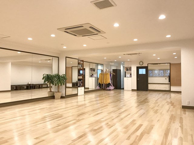 タキガワダンススクール川口画像1