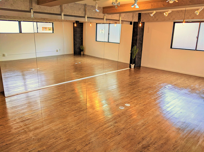 レンタルスタジオ　アルル谷町四丁目店画像1