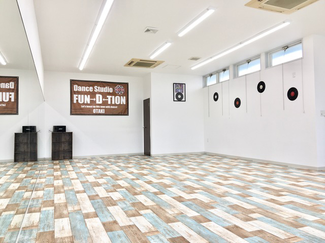 Dance Studio FUN→D←TION　大多喜画像1