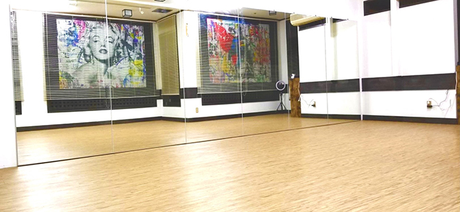 Deals 2階スタジオ画像1