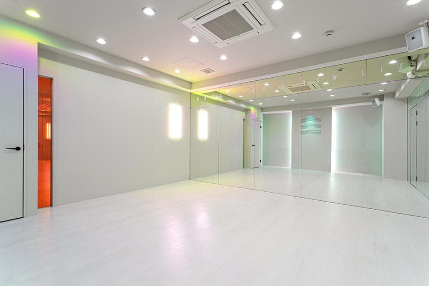 SPROUT DANCE STUDIO関テレ前店画像1