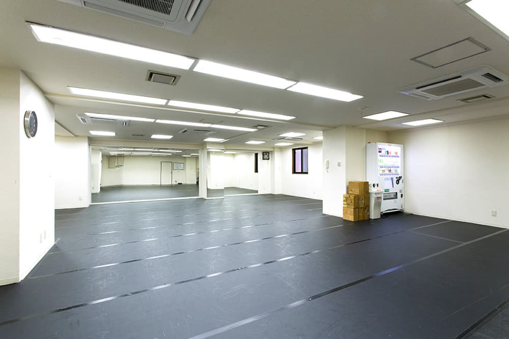 ファンファーレスタジオ新宿初台画像1