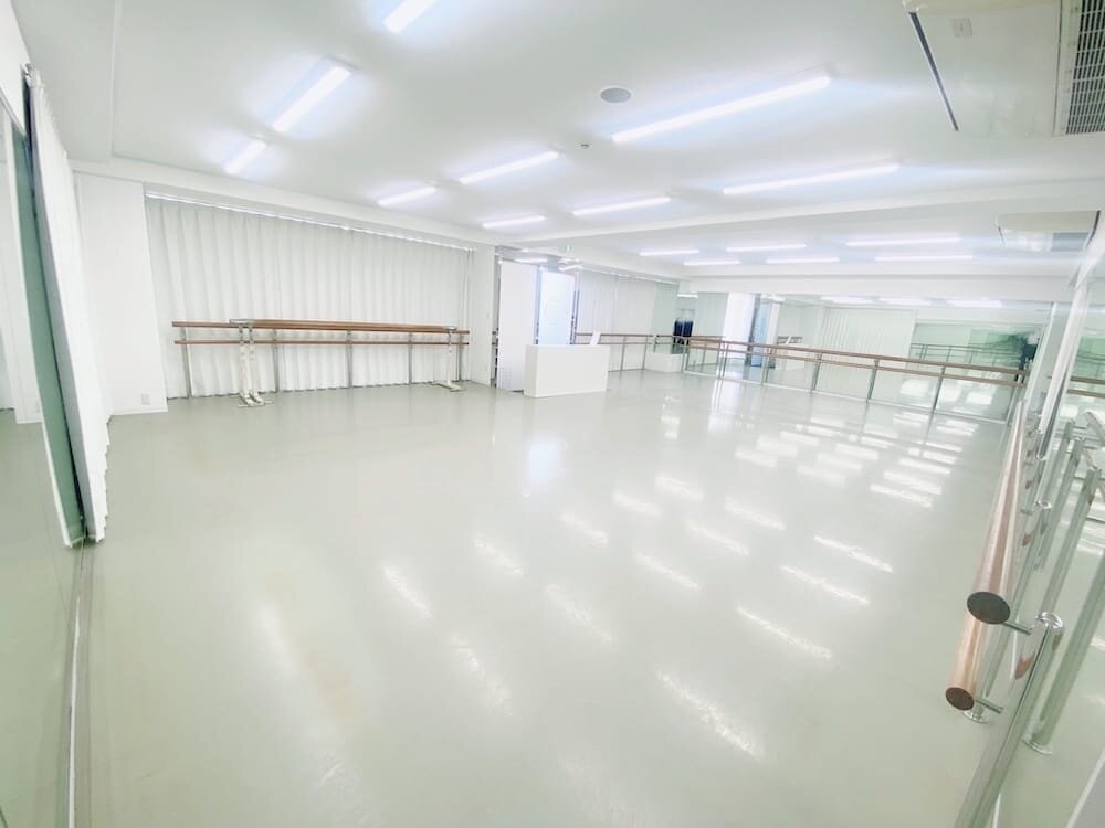 スタジオ宝塚南口画像1